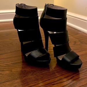Michael Kors platform strap heels 9.5